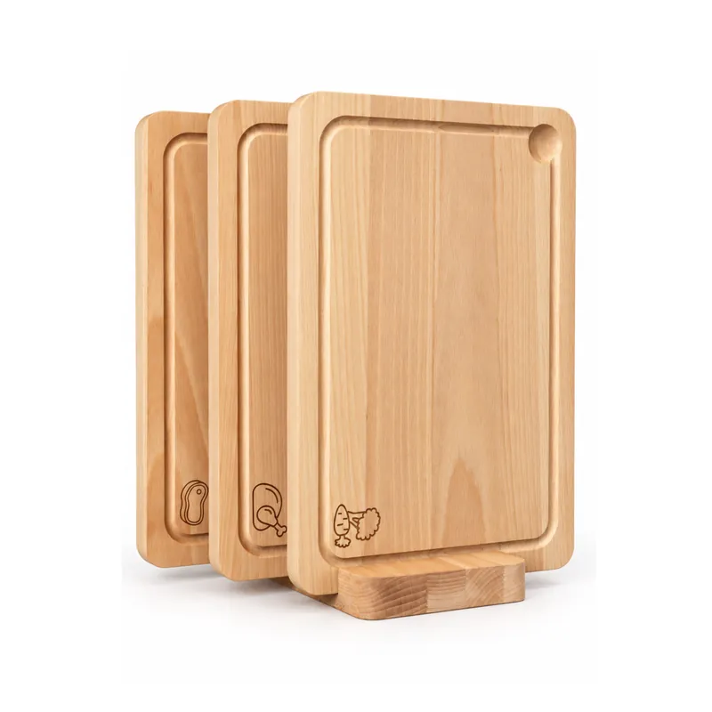 Zestaw 3 desek bukowych 41 × 27 × 2 cm z podstawką i grawerem kurczaka, steku i marchewki
