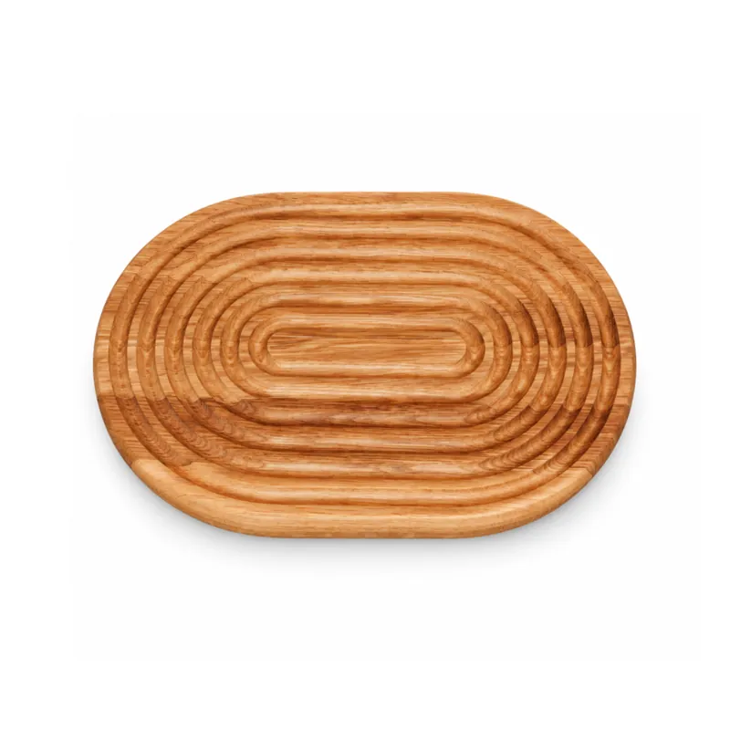 Dębowa deska do krojenia chleba Krysia 34,5 × 24,5 cm z owalnymi rowkami na okruchy