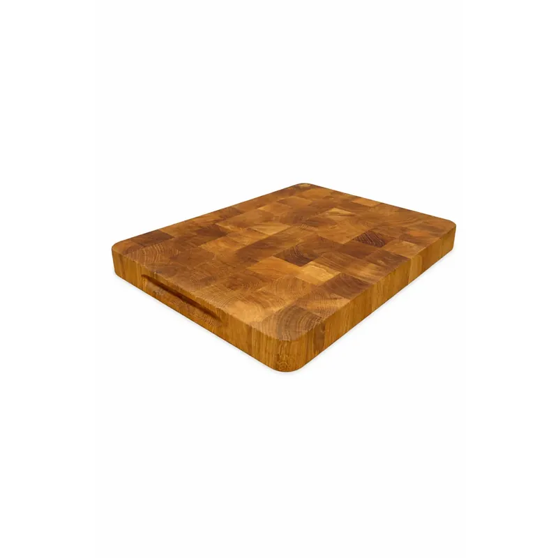 Dębowa deska sztorcowa XL 40 × 30 × 4 cm z wgłębieniem na palce, bez rowka, na białym tle